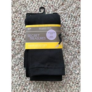 SOLD Fleece lined leggings